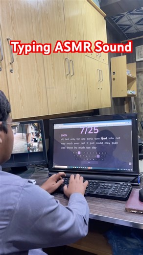 Younger Typing Master☠️#viral#trending#computer