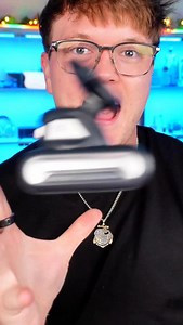 35K reactions · 4.2K shares | My desk setup just got a serious upgrade. 烙 I turned my phone into a @looirobot_official LOOI Robot and it’s actually… alive? It recognizes my drinks, watches me work, and even roasted my outfit today.  Finally a robot that feels like a friend, not just a tool. You can grab one in my Linktree!  . . . #LooiRobotPartner #looirobot #airobot #desktoprobot #gift #tech #gadget | Kyle Krueger | Facebook