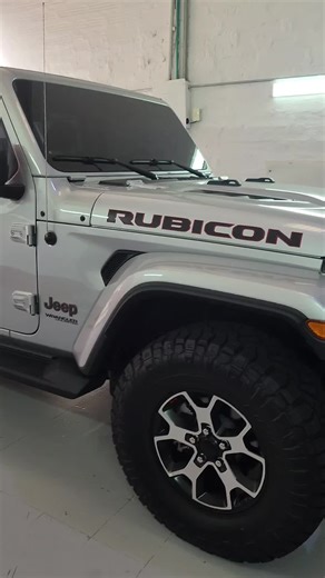 Tapicería de lujo para Jeep Rubicon en Medellín