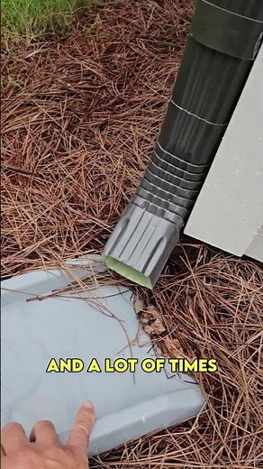 How to Correctly Install a Splash Block and Prevent Water Problems #shorts #HomeInspection