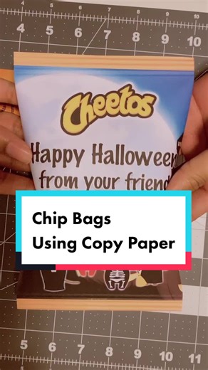 Chips bags using regular copy paper #chipbag #entrepreneur #smallbusiness #partyfavors #cricut #chipbagtutorial #etsyseller #fyp #etsyseller #chipbags