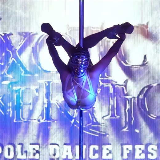 @contortica on Instagram: "More details below 👇 . . . Extreme Pole dance Contortion at Exotic Generation🐍 . . . . . Artist : 𝐒𝐨𝐟𝐚 𝐌𝐚𝐤𝐮𝐫𝐢𝐧𝐚 @sofa__workshop_ . . . . #contortiontraining #backbend #ballet #rhythmicgymnastics #yoga #contortionist #flexibility #flexiblewomen #backbend #cheerleader #oversplits #contortion #needle #flexible #rubberngirl #ballerina #cheerleading #gymnastics #model #poledance"