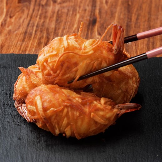 【さくさくほくほく食感】えびのポテト包み揚げ！ / Fried Shrimp Potato Balls レシピはこちら！https://www.buzzfeed.com/jp/keishimatsuma/fried-shrimp-potato-balls | Tasty Japan