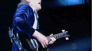 6.1K views · 27 reactions | There's been a slight change in tonight's show... (we will explain all on air at 5) ...but we're going to be playing your favorite ROCK tunes after 6, for a MEGA MOSH! What shall we play? and who are playing it for? | Simon Mayo Drivetime | Facebook