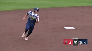 Joe Gray Jr. is tuggin' those hits today 🐮 #uddertuggers #thisismymoocrew #tratnation T-Rats 5⃣ | Lugnuts 2⃣ | Wisconsin Timber Rattlers