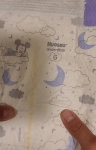 DIY ABDL on Instagram: "Tutorial on how to convert a baby diaper into an adult diaper!"