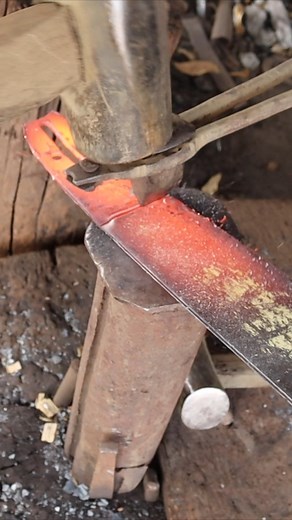 982K views · 8.7K reactions | Knife Making From Long Chainsaw. #diy | Kambrok craft | Facebook