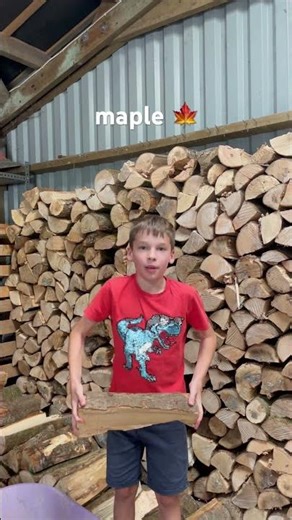 🪵 Stacking logs 🪵 Make sure they’re secure so they don’t fall over!