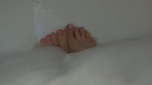Feet Woman Bubble Bath Stock Footage Video (100% Royalty-free) 1095596039 | Shutterstock