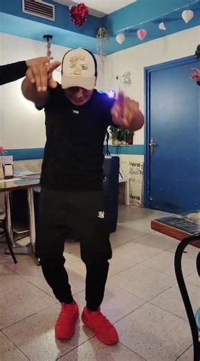 Videos de Topo Yiyo 😎🇵🇾🇪🇸 (@topoyiyo097) con “sonido original - el panadero loko cde 🇵🇾”