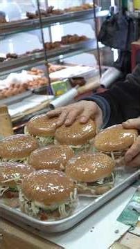 60-Year Tradition?!! The Legendary Donut & Hamburger Grandpa!
