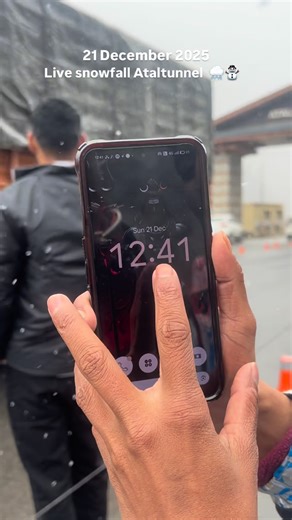 Rahul Kumar on Instagram: "Live snowfall Ataltunnel 21 December 2025 update Manali live snowfall sissu snowfall #livesnowfall❄️ #manali #ataltunnel #explore #viral"