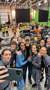 52K views · 995 reactions | James Cameron Avatar: Fire & Ash — Rare BTS Moment!  A rare behind-the-scenes clip from James Cameron’s Avatar shows stunt teams practicing fire and ash effects on a controlled soundstage — safety rigs, heat shields, and FX crews working together. No CGI yet, no blue skin — just practical sparks and camera magic before Pandora comes alive. #viral #reels #avatar #jamescameron #bts #movie #vfx #fire #trending #usa | Studio Breakdown | Facebook