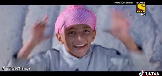 Alien Jadu in Bollywood: Film India with Blue Alien Jadoo