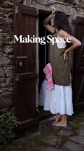 I’m a firm believer that we don’t need new, mass produced (and usually plastic) “storage solutions” from large retailers to organize and maximize our homes. With smaller than average interiors in particular, seemingly minor considerations — whether sourced secondhand or made ourselves — can add up to become surprisingly useful space savers. These unique and creative little tools can improve the function and flow of a compact room *without* making it feel overwhelmed by the stuff we rely upon dai