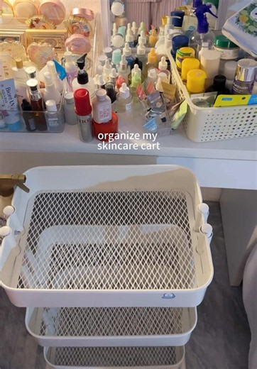 Sắp xếp kệ nhỏ 💬💗🤍 #organize #asmr #fyp | organize