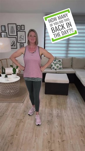 Aw who still loves a grapevine 🙋🏼‍♀️ I feel the need to explain 😂 in the 90’s if rhythm was a dancer a workout was a grapevine!Even many conditioning & resistance workouts started with a grapevine in the warm up🤔! I still love ‘em how ‘bout you? 👇👍 #workout #grapevine #homeworkout #over50 #athomefitness
