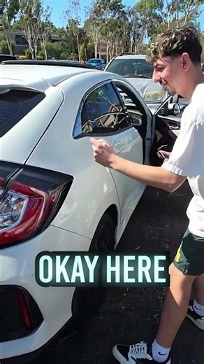 FaZe Rug SIgns A Fans Car!