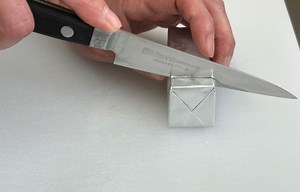 きれいなカットの仕方 | Jewelry Box｜ジュエリーボックス｜レーズンバター専門店色とりどりのフレーバー