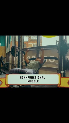 “Oh use free weight, machine muscles are useless” 🤡 no, Muscles itself is functional! #fyp