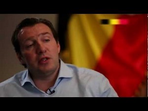 Fifa Futbol Mundial | Wilmots & the Belgian national team (in English)