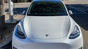 Tesla subscription? Company offers service for Tesla Model 3s. Here's how it works