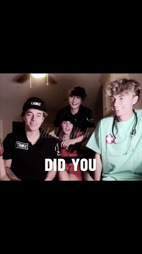 Fun Waterpark Vlog with Friends ft. Nidal Wonder & Addi