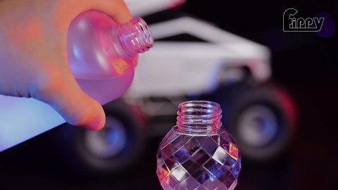 Remote Control RC Truck, 1:16 Amphibious Remote Control Car with Water Squirt, Waterproof RC Monster Truck, 4WD All-Terrain Off-Road Pickup RC Trucks Gift for Kids Boys