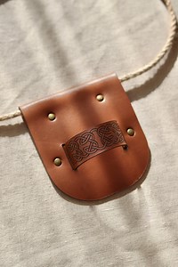 Leather Sword Holder for Kids, Handmade Scabbard With Celtic Pattern, Knight Costume Accessory, Belt for Kids Pretend Play, Waldorf Toy - Etsy