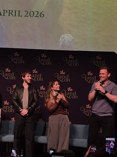 Outlander Cast Gathering & Landcon Fun