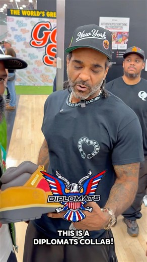 Jim Jones will never stop promoting the Diplomats 🙅‍♂️