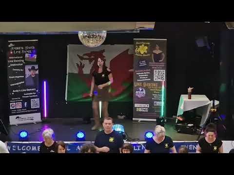 Best Is Yet To Come Line Dance (Demo) by Sophie Stevens