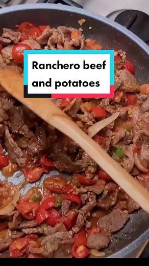 cooking just like my abuela 😃🙌🏼 #dinner #MicroRaveWithRoni #bistecalamexicana #homecooking #simplymamacooks