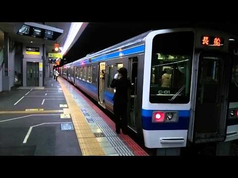 車掌ドア閉め(車掌笛２回)【岡山駅赤穂線213系長船行き発車】車掌動作