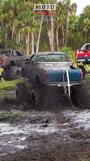 OBS Chevy Mega Truck #mudding #mud | Moto Doggo