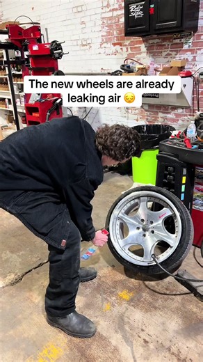 Addressing Air Leaks in Multi-Piece Wheels