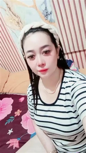 Carisha Leviona (@carisha.levio1)’s videos with suara asli - ☕ALDI☕ - ☕︎ ALDI ☕︎