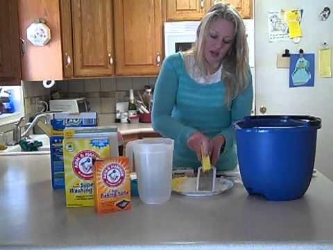 Best Ever Homemade Powdered Laundry Detergent Tutorial