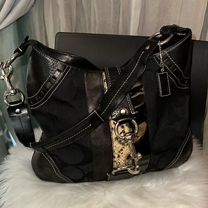 Coach Vintage 10260 Hobo Bag, Black Ergo Signature python Stripe Shoulder Purse