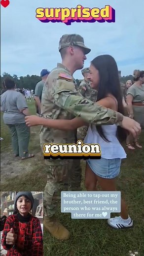 Soldier Surprises His Wife After Deployment — Emotional Moment 😭