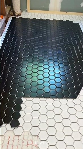 Black Hexagon Tiles Transform This Bathroom 😍