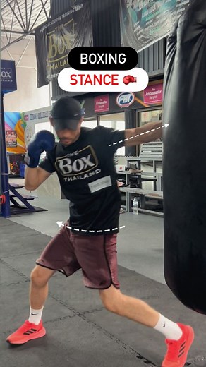 If your stance is off, everything else will be too. Start with balance and build from there because it helps you move, react, and stay in control. 💥🥊 Boxing tip of the day with coach Walid @coach_walid.bx at @theboxthailand in Bangkok, Thailand. 🌆🏠 Interested in Train & Stay packages (all levels welcome) at @theboxthailand? DM for more info! Want to book a private training session with coach Walid? You can book directly from our website or phone app: 🌐 https://theboxthailand.com/book-coachi
