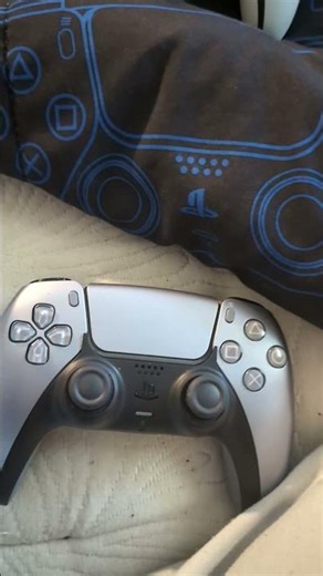 DualSense Edge makes PS5 controller fly