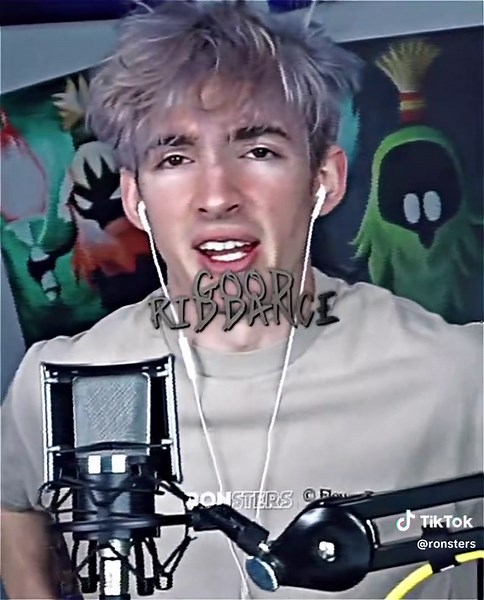 Exploring the Dreamy Era of Flamingo Edits and More