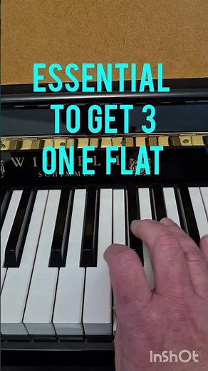 B flat major (RH) scale for piano demonstrated