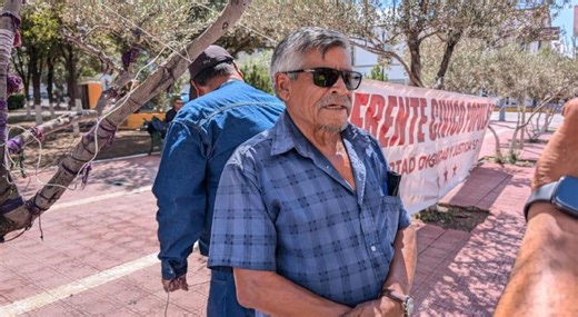 Protestan en Palacio, denuncian mil desplazados en GPE y Calvo