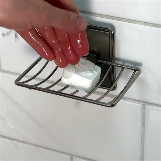 How to use a Shower Steamer