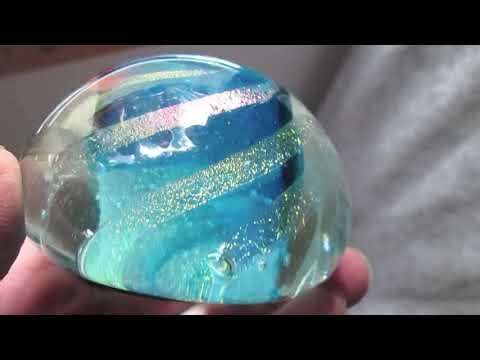 5-Minute paperweight demo - Glassblowing