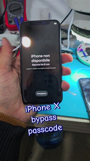 iPhone X bypass passcode ...