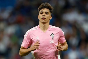 Liverpool target Veiga talks agent change after 'mess' situation